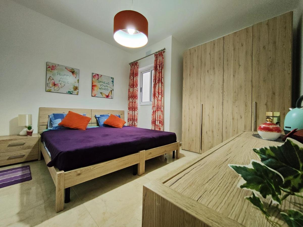 Guest house Your Room, Your Apartment, Your Shared Pool