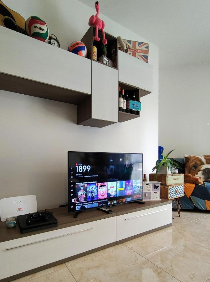 Affittacamere Your Room, Your Apartment, Your Shared Pool *